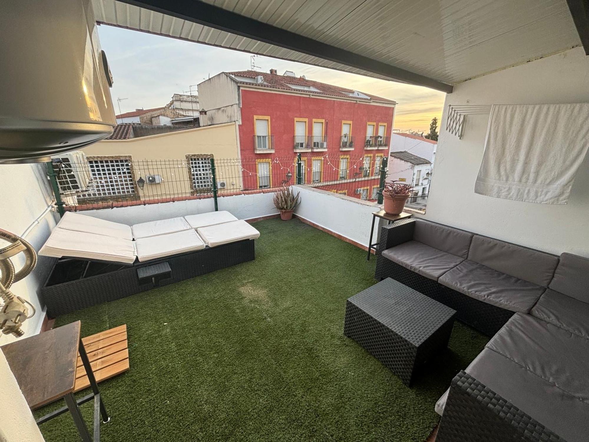Apartamento Loft Picasso Badajoz En Casco Historico Exterior foto